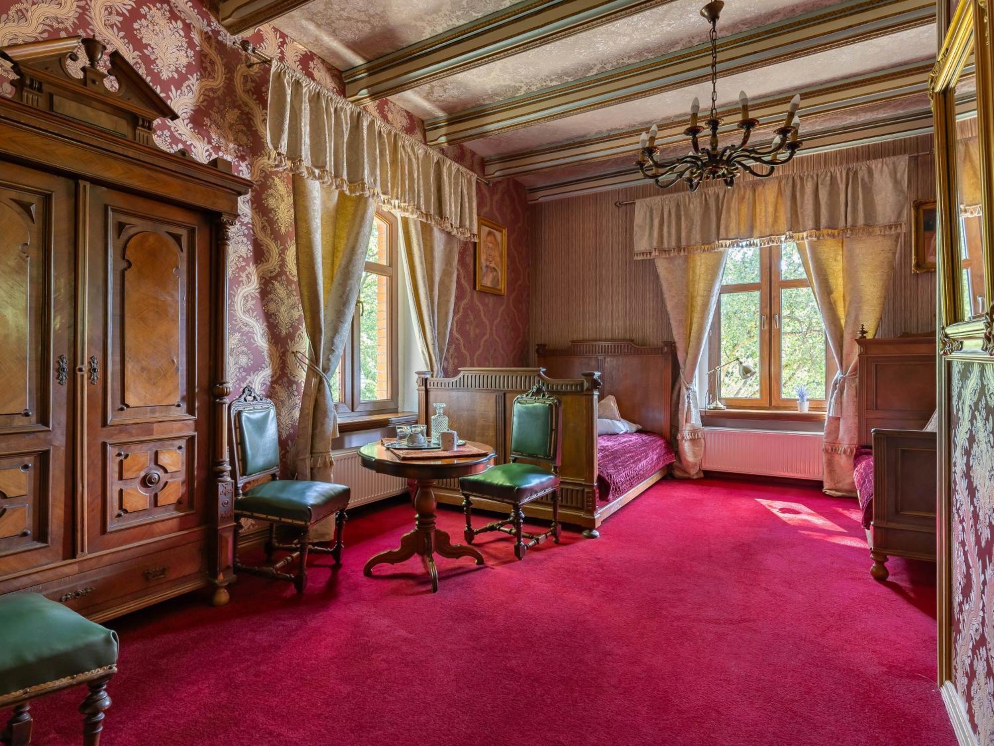 Dwor Mysinek Apartment Grabowiec  Room photo
