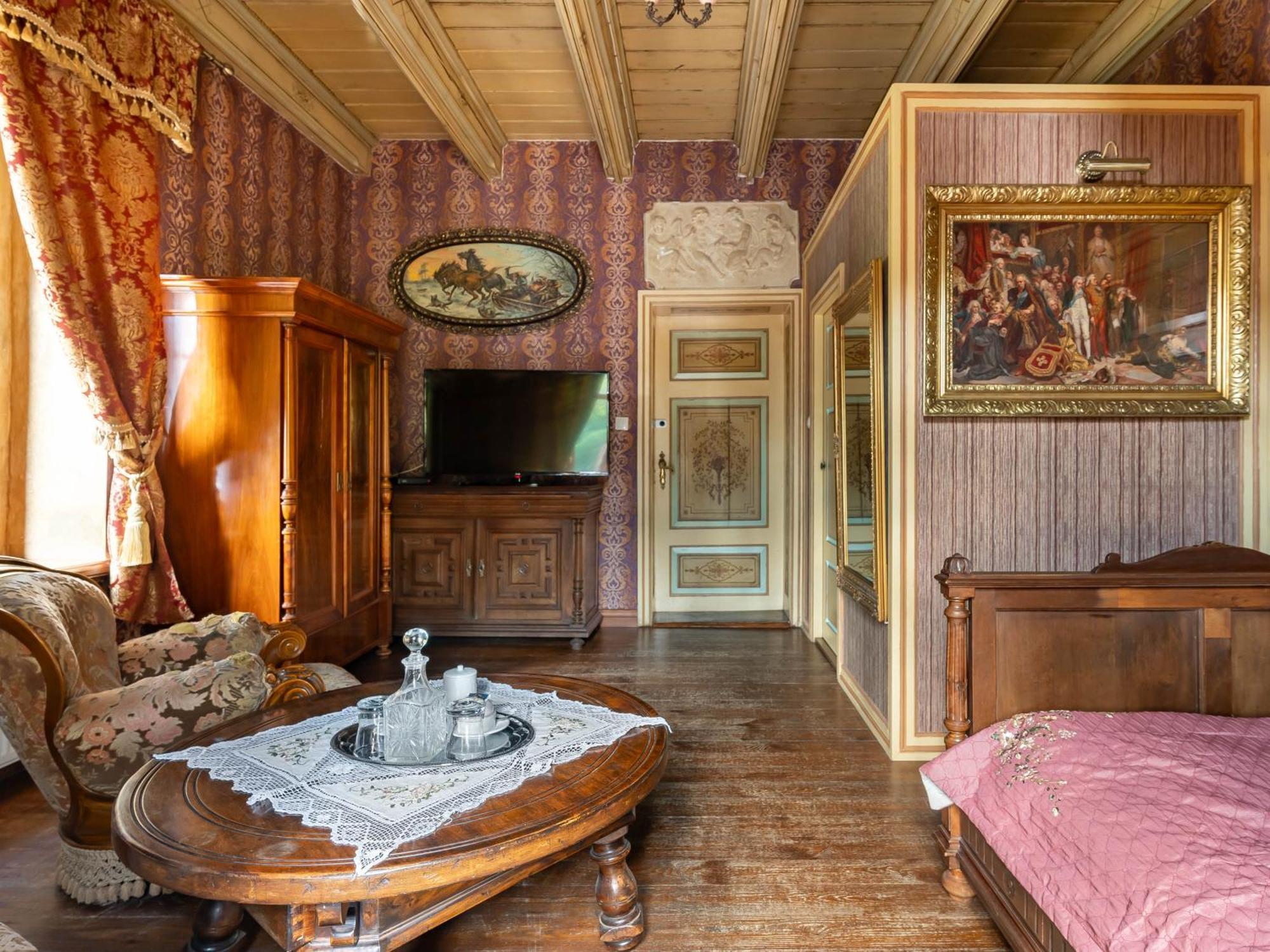 Dwor Mysinek Apartment Grabowiec  Room photo